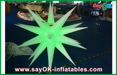 आउटडोर वेडिंग सजावट के लिए कस्टम मेड जायंट एलईडी Inflatable स्टार
