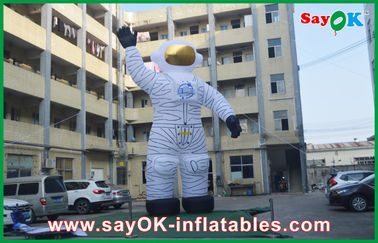 विज्ञापन के लिए 4 एम ऑक्सफोर्ड क्लॉथ आउटडोर हॉलिडे Inflatables व्हाइट स्पेसमैन