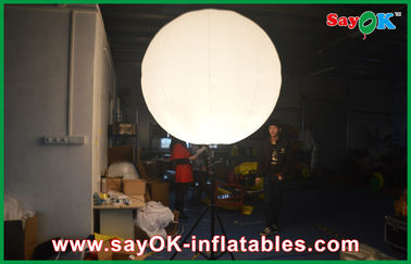 आउटडोर घटना Inflatable प्रकाश सजावट, सफेद स्टैंड Inflatable गुब्बारा Tripod के साथ
