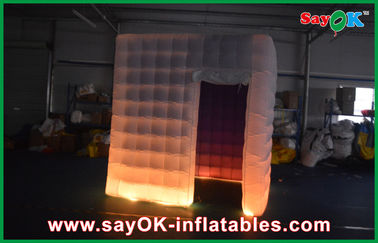 फोटो बूथ सजावट रंगीन एलईडी प्रकाश व्यवस्था फोटो बूथ तम्बू परिवार के उपयोग के लिए हवा भरने योग्य