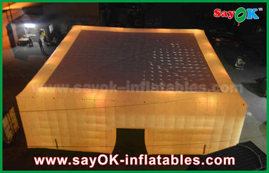 खेल स्टेडियम या घटनाओं के लिए बड़े एलईडी प्रकाश inflatable घन तम्बू चीन से inflatable घन तम्बू कारखाने