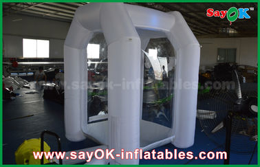 1.5 * 1.5 * 2.5 मीटर सफेद कस्टम Inflatable उत्पाद अनुकूलित Inflatable बॉक्स तम्बू