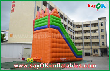 टाइटैनिक inflatable स्लाइड सुरक्षा पीवीसी टारपॉलिन inflatable बाउंसर स्लाइड पीला / हरा रंग खेलने के लिए