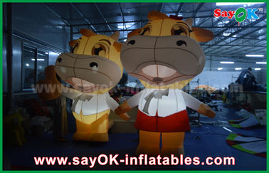 एलईडी प्रकाश व्यवस्था के साथ inflatable मॉडल कस्टम पशु ऑक्सफोर्ड कपड़े inflatable कार्टून गाय