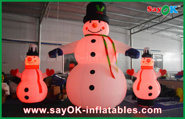 पार्टी के लिए ऑक्सफोर्ड क्लॉथ Inflatable अवकाश सजावट विशालकाय क्रिसमस स्नोमैन