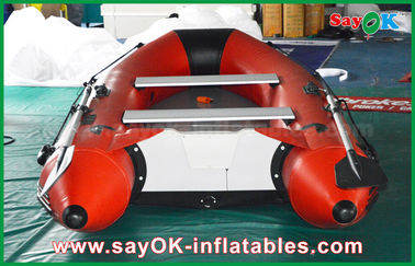 0.9 मिमी पीवीसी Inflatable नौकाओं एल्यूमिनियम मिश्र धातु मंजिल 4-6 व्यक्ति कैनोइंग कयाक