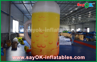 लोगो प्रिंट के साथ 210 डी ऑक्सफोर्ड कपड़ा कस्टम Inflatable उत्पाद Inflatable बीयर बोतल