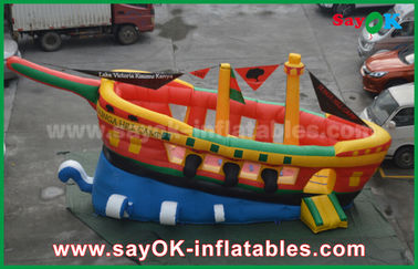 पीला / लाल / नीला Inflatable समुद्री डाकू जहाज वाणिज्यिक विज्ञापन कैसल बाउंस हाउस