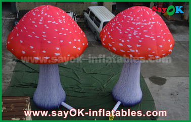 कस्टम Inflatable उत्पाद लाल ऑक्सफोर्ड कपड़ा मशरूम निर्मित - ब्लोअर में