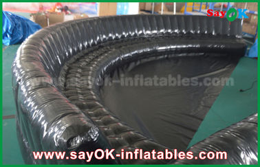 पर्यावरण अनुकूल अनुकूल Inflatable उत्पाद 6 - 10 मीटर काला Hermetically मुहरबंद 0.6 मिमी पीवीसी Inflatable सोफा