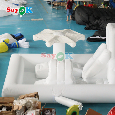 अनुकूलित फैशनेबल मिनी व्हाइट स्प्लैश पैड वाटर पार्क inflatable बाधा पाठ्यक्रम खेल का मैदान महल स्लाइड कॉम्बो