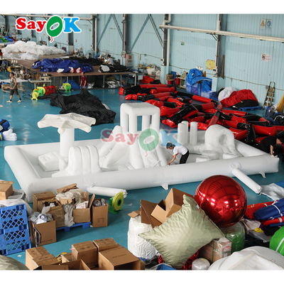 अनुकूलित फैशनेबल मिनी व्हाइट स्प्लैश पैड वाटर पार्क inflatable बाधा पाठ्यक्रम खेल का मैदान महल स्लाइड कॉम्बो