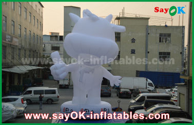 कस्टम Inflatable कार्टून अक्षर सफेद मवेशी 10 मीटर ऊँचाई
