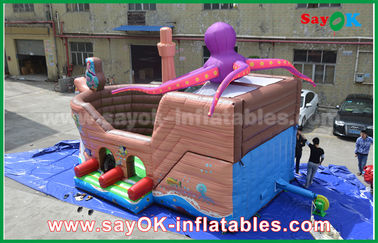 मज़ा के लिए बड़ा 0.55 पीवीसी कॉर्सयर Inflatable बाउंस स्लाइडर निविड़ अंधकार
