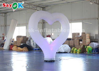 सफेद Inflatable प्रकाश सजावट सगाई के लिए दिल को उड़ा