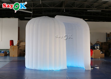 प्रोफेशनल फोटो स्टूडियो 3*2*2.3m LED इग्लू इन्फ्लेटेबल पोर्टेबल फोटो बूथ एक दरवाज़े के पर्दे के साथ
