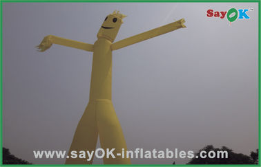 इन्फ्लैटेबल एयर मैन विज्ञापन बिक्री के लिए 5 मीटर पीला इन्फ्लैटेबल डबल लेग स्काई / एयर डांसर
