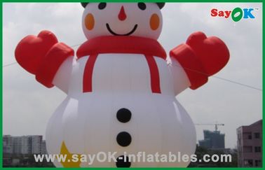 क्रिसमस सांता स्नोमैन Inflatable क्रिसमस सजावट 5 मीटर ऊँचाई