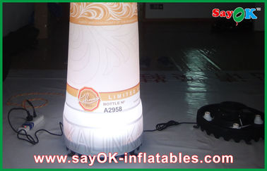 एलईडी प्रकाश के साथ वाणिज्यिक विज्ञापन परिवर्तनीय Inflatable शराब की बोतल सजावट