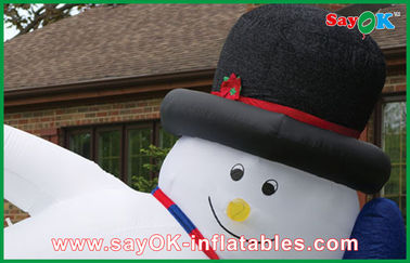 विशालकाय क्रिसमस Inflatable सजावट स्नोमैन Inflatable छुट्टी सजावट