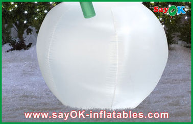 Inflatable अवकाश सजावट विशालकाय क्रिसमस Inflatable स्नोमैन