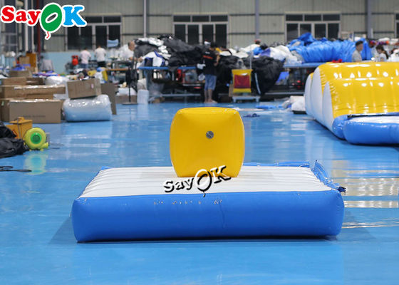कस्टम 2x2m inflatable मनोरंजन पार्क ब्लू क्यूब ब्लास्ट अप वाटर Trampoline Backyard पानी के खिलौने