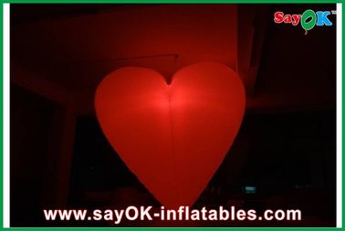 12 सजा प्रकाश रंगों के साथ पार्टी सजावट Inflatable दिल व्यास 2 मीटर