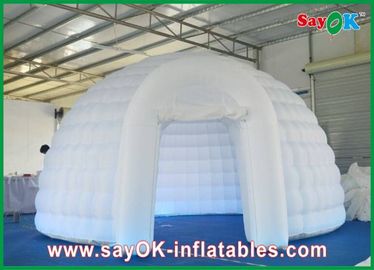 Inflatable Tent Camping Inflatable Igloo Dome Inflatable Air Tent एलईडी लाइट्स के साथ मजबूत अग्निरोधक कपड़े