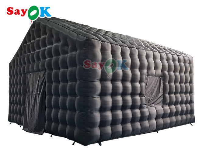 वाणिज्यिक ऑक्सफोर्ड ब्लैक Inflatable Cube Party Tent नाइट क्लब एयर ब्लोअर के साथ Inflatables