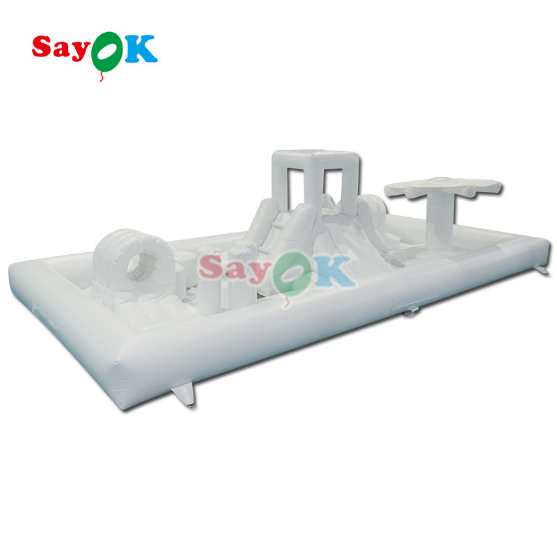 अनुकूलित फैशनेबल मिनी व्हाइट स्प्लैश पैड वाटर पार्क inflatable बाधा पाठ्यक्रम खेल का मैदान महल स्लाइड कॉम्बो