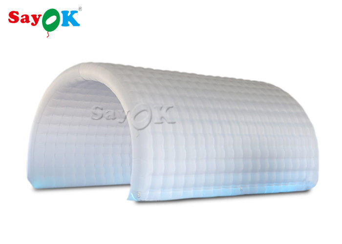 डोम inflatable तम्बू सफेद ऑक्सफोर्ड कपड़े inflatable चैनल तम्बू 6 * 3 * 3mH खेल प्रतियोगिता के लिए